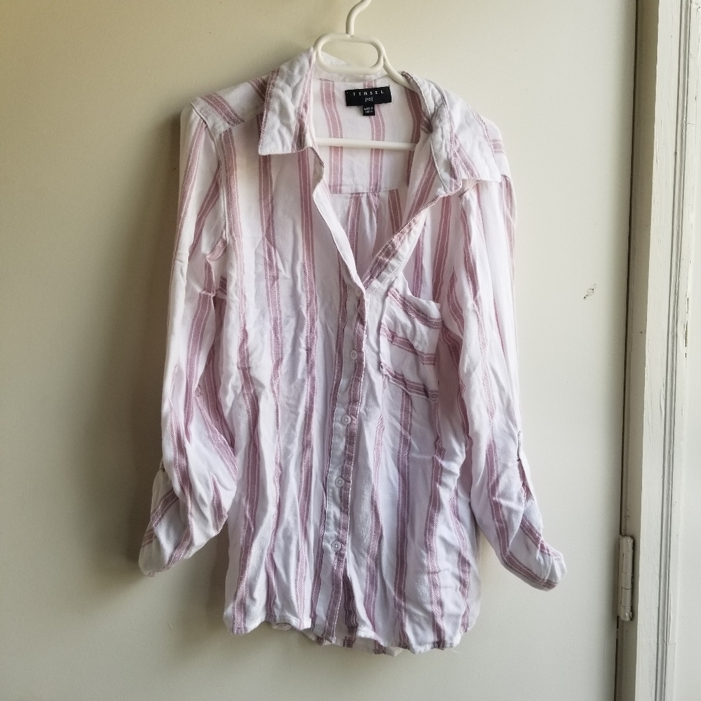 Tinsel xs white and lavender rayon button down